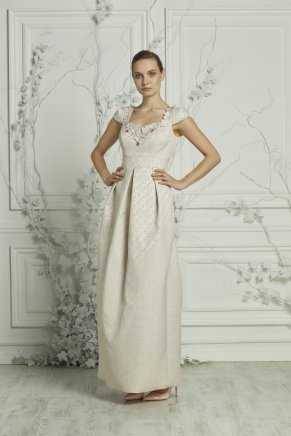 Non Revealing Small Size Long Evening Dress Y7458
